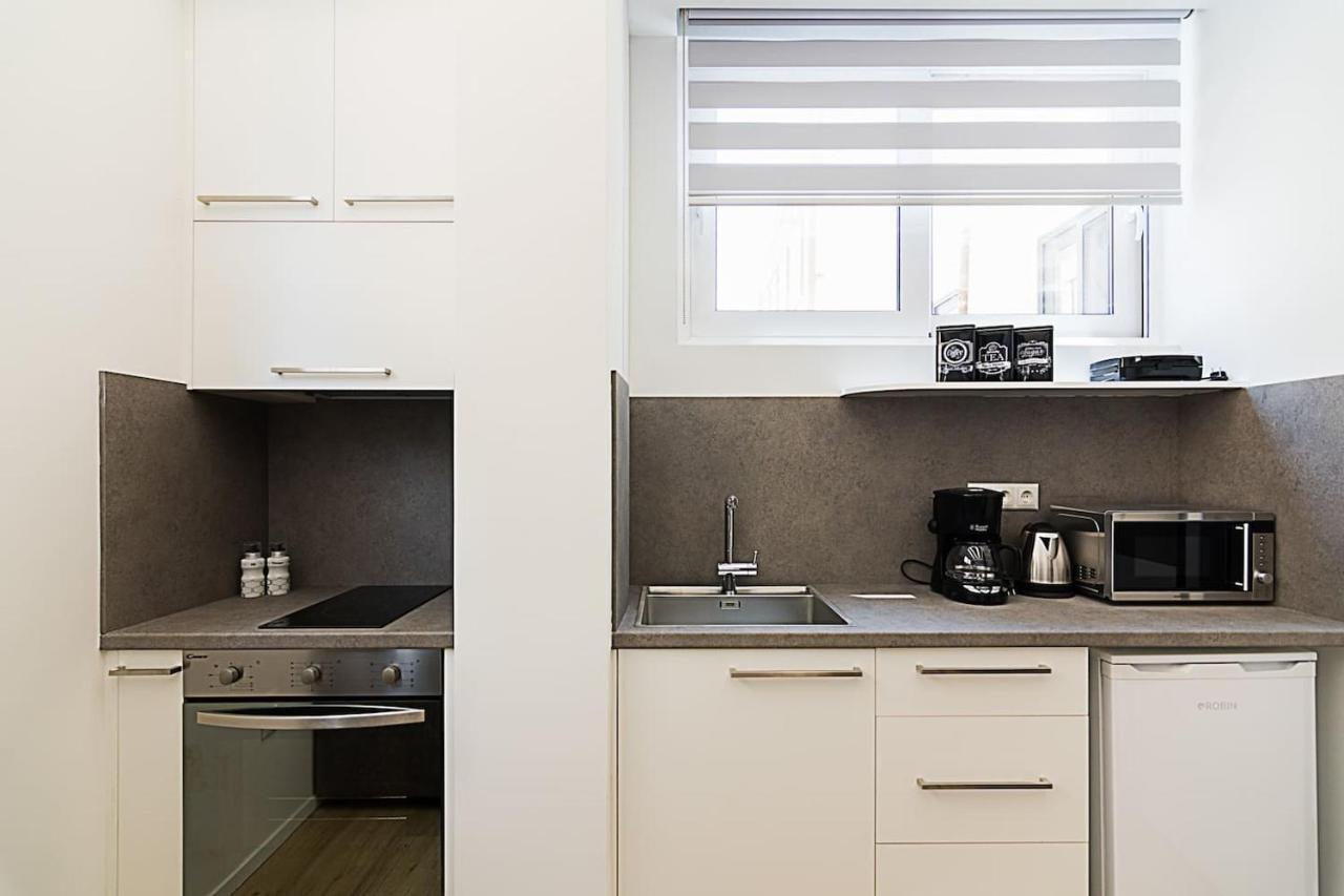 Brand New Flat For 4 Ppl Next To Syntagma Sq. Apartment Athens Exterior photo