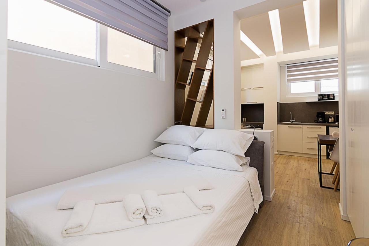 Brand New Flat For 4 Ppl Next To Syntagma Sq. Apartment Athens Exterior photo